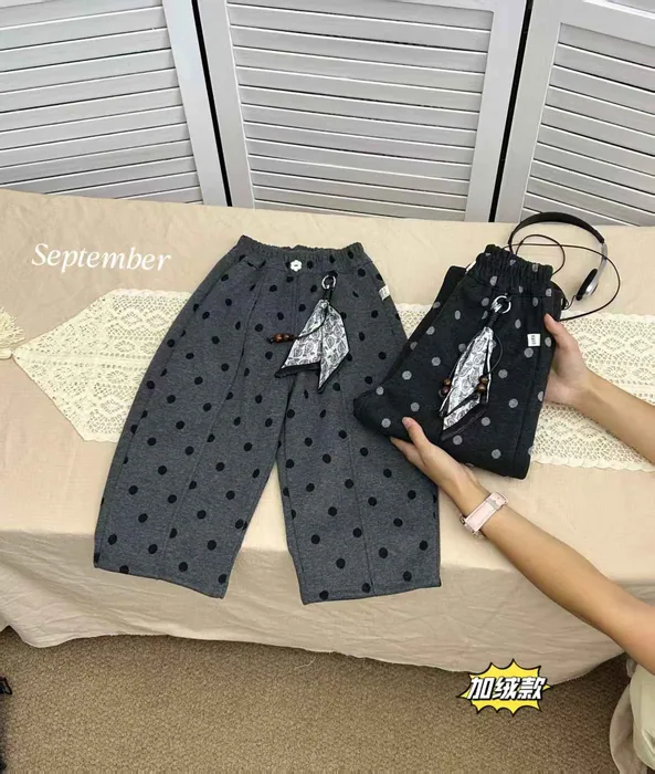 ZH26aw One-piece Velvet Pants Run Volume King 100-140 Super Soft — 22/24