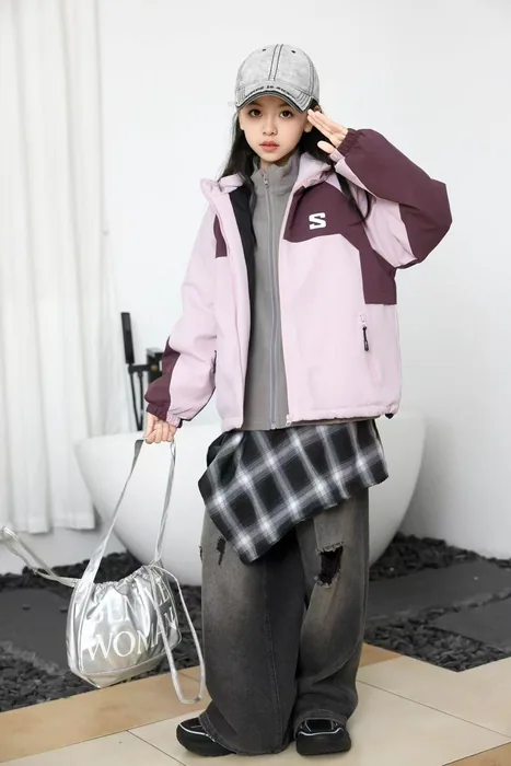 Three-in-one removable charge coat 130-170 all kicked down, big goods in the warehouse