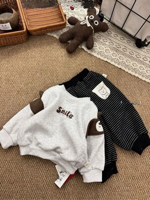 One-piece fleece suit — 7/29